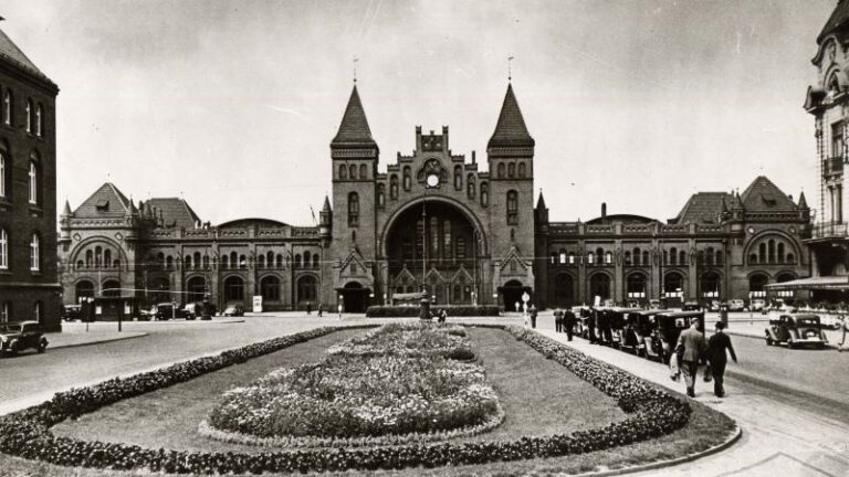 Bahnhof Altona 1930er Jahre. Foto: Stadtteilarchiv Ottensen e.V., Bestand Bundesbahndirektion